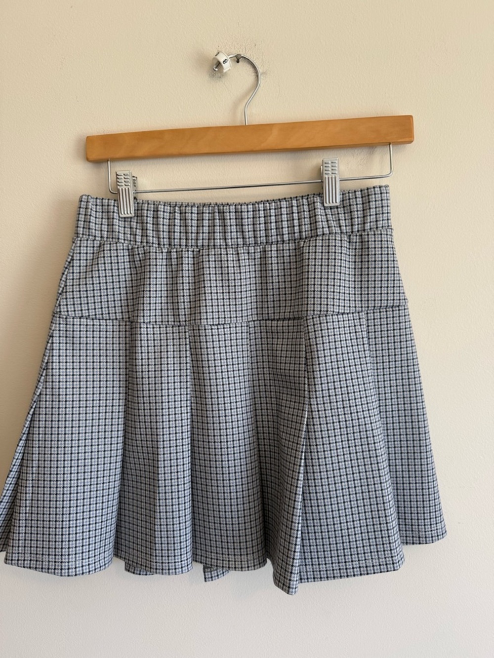 Olive & Oak Black and Gray Checked Skater Skirt